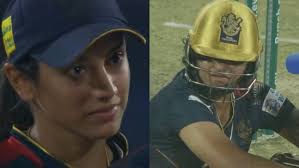 Smriti Mandhana fights back tears, Richa Ghosh buries head as RCB lose  thriller to DC, WPL playoffs hopes dented