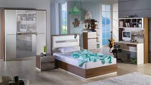 Geçtiğimiz yıllardan itibaren genç odası modellerinde bir değişim rüzgarı yaşayan i̇stikbal, önce i̇stikbal gold genç odası takımı ile ardından i̇stikbal side genç odası takımı ile bu ürün gamında yakalayamayacağı … Istikbal Mobilya Caprice Genc Odasi Takimi