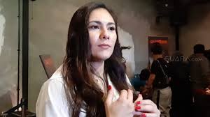 Wulan guritno resmi cerai dari adila dimitri. Recently Revealed Wulan Guritno Admits Her Husband Is Not Her Ideal Type Newsy Today