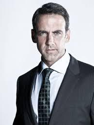 Santa Diabla" Official Cast Photos