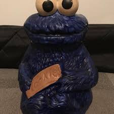 Best Vintage Cookie Monster Cookie Jar For Sale In Peoria Illinois For 2021 This cookie jar is big enough to house enough cookies to keep even cookie monster satisfied.