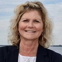 Tracy Tyler: From the Bottom to the Top