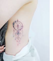 Although it spreads on a large skin surface, it's only made of lines, so it shouldn't hurt much. 1001 Ideas For A Beautiful Watercolor Tattoo You Can Steal