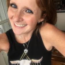 Allie Eubanks's Instagram, Twitter & Facebook