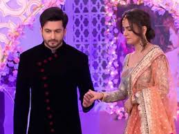 Kundali Bhagya Written Update April 26 2018 Karan Holds Preeta S Hands To Take Her For The Engagement Times Of India Kundali bhagya upcoming story, spoilers, latest gossip , future story, latest news and upcoming twist on tellyexpress.com zee tv popular show kundalibhagya is all set. kundali bhagya written update april 26