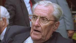 Minha única intervenção nos assuntos internos do Brasil foi dizer ao  presidente Médici que a cassação de JK tinha sido um erro"