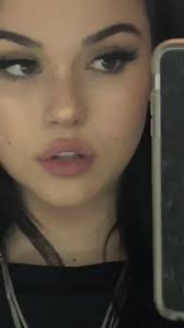 Nah selanjutnya adalah nomor wa cogan jomblo yang masih kelas 5 sd. Warning Pins Are Always Poppin So Pls Follow Or I Just Might Have To Click That Block Button I M Just Maggie Lindemann Maggie Lindeman Makeup