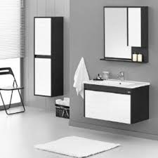 Banyo Panosundaki Pin