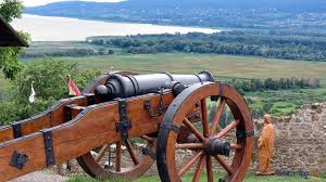 8264 szigliget, kisfaludy utca (magyarország). Szigliget Varkapunyito A Var Szezonnyito Rendezvenye 2019 04 20 21 Balatontipp