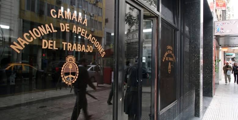La Cámara del Trabajo restituyó la vigencia de 82 artículos de la reforma  laboral