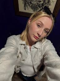 I would love to go to San Diego and places in close proximity! I love all  things! Where should I stay and then to go . Not party people! Will have  children