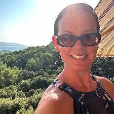 Ladies and woofs walking for Breast Cancer Now is fundraising for Breast  Cancer Now