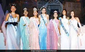 This indian darling burst upon the world stage when her striking beauty, poise and commanding intelligence won her the miss world crown in 1994. Sonam Kapoor S Shout Out To Beauty Pageant Queens Aishwarya Rai Bachchan Sushmita Sen Priyanka Chopra Lara Dutta And Others See Pic
