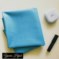 Biru adalah warna favorit untuk perusahaan yang berharap untuk menyampaikan kehandalan meski pun begitu, seperti semua warna pada umumnya, merah muda adalah warna yang cukup berbeda. Hijab Segi Empat Katun Warna Biru Muda Shopee Indonesia