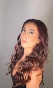 Ella Warner make-up artist