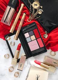 Yves Saint Laurent Encre De Peau All Hours консилер Ysl Dazzling Lights Holiday Collection Silverkis World Ysl Makeup Ysl Cosmetics Ysl Beauty