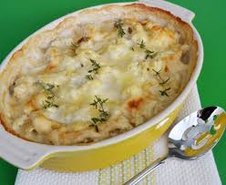 Gratin De Pommes De Terre A La Cancoillotte Recette Gratin Pomme De Terre Recettes De Cuisine Gratin De Pommes