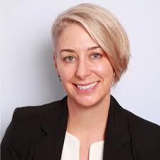 Elizabeth Rieser's Instagram, Twitter & Facebook