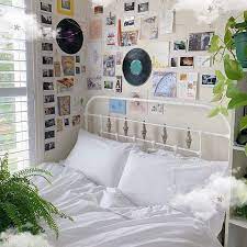 In this social media era, a bedroom can be one of the most instagramable spots that we can share in our accounts. Partlyplant On Instagram How S Your Weekend Going Aesthetic Aesthetictumblr Tumblr Tumblrgirl 2019 Shoes Sky Room Inspo Girl Room Bedroom Decor