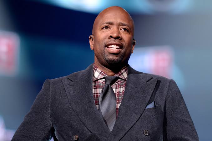 Knicks News: Kenny Smith Confirms Interview, Says NY Is 'Vetting That  Process'