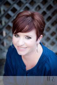 Sarah Lockard's Instagram, Twitter & Facebook