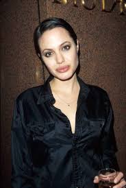Angelina jolie sera bientôt à l'affiche au cinéma avec 2 films. Pin Auf Swingerclub