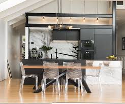 This Exceptionally Renovated Villa Is The Ultimate Bachelor Pad Bachelor Pad Bungalow Renovation Kitchen Dinning Room