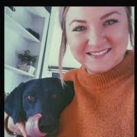 Michelle Damm's Instagram, Twitter & Facebook