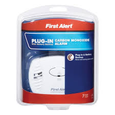 Carbon monoxide detectors use sensors to detect the presence of co in your home. First Alert Carbon Monoxide Plug In Alarm Co605