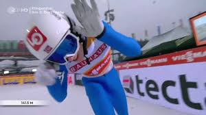 Tárgyad sikeresen felkínálásra került a közösségi piacon. Halvor Egner Granerud Gewinnt Das Samstagsspringen In Klingenthal Beide Sprunge 140 5m 141 5m Youtube