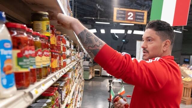 Watch Guy's Grocery Games Throwback Throwdown S42 E11 | DIRECTV