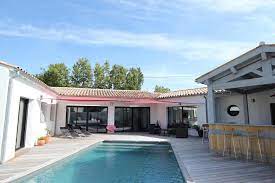 Découvrez les idées de génie de gifi tout au long de l'année sans oublier les soldes et le black friday pour faire des affaires à prix discount. La Maison Retaise Entre Terre Et Mer Igc Construction