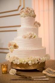 Classic Gold And Ivory Downtown Tampa Wedding Floridan Palace Hotel Wedding Cake Roses White And Gold Wedding Cake Ivory Wedding Cake