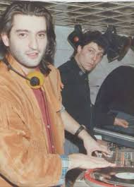 Il dolore dei fan e degli amici (websource) è morto il famosissimo dj claudio coccoluto, a soli 59 anni. Cocco Forever Il Mondo Della Musica Piange Il Dj Claudio Coccoluto Aveva 59 Anni Media E Tv