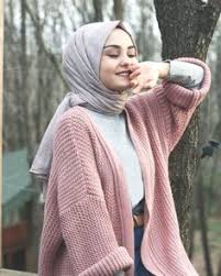 Casual hijab dipadu dengan trend terkini bisa jadi outfit dan ootd lebaran yang kece. 290 Western Hijab Ideas Hijab Fashion Muslimah Fashion Hijabi Fashion