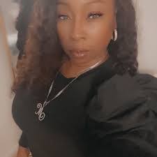 Monica Switzer's Instagram, Twitter & Facebook