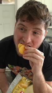 TASTE TEST! LAY's Wasabi Ginger, Bacon Mac n Cheese, Mango Salsa &  Cappuccino Potato Chips