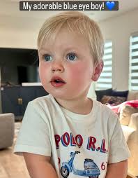 Vanessa Howe (@vanessadhowe) · Springfield, MO