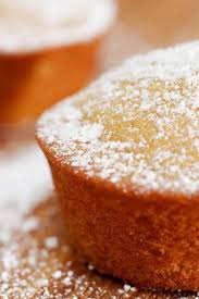 Schneller Geht Nicht Geniale Kuchen Aus Nur 2 Zutaten In 2020 2 Zutaten Kuchen Kuchen Rezepte Einfach Kuchen Mit Wenig Zutaten
