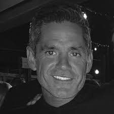 Chad Kahn's Instagram, Twitter & Facebook