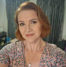 How do eSIMs work for travel to Bali and which provider is best?