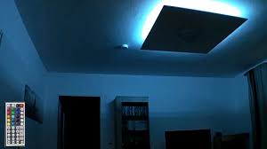 Die indirekte beleuchtung kann dabei das hauptlicht des raumes erzeugen oder auch nur erganzend zu anderen lichtquellen fungieren wie zb. Rgb Led Deckenlampe Indirekte Beleuchtung Youtube