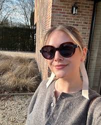 This week Jersey Roots received its own Present! We broke a weekly record  of New Members! 2,455 New Members! Let's welcome all our New Members!!! It  may be time for Facebook to