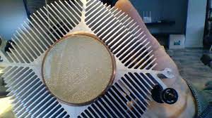 Hey, so i'm building my first computer and when i opened up my stock cooler from my amd ryzen 5 the thermal paste was kinda brown in the middle and then. Is There Enough Pre Applied Thermal Paste See Pic Seems Thin And Unevenly Applied Ryzen 7 2700 Wraith Spire Cooler If I Need To Apply Some Paste What S The Best Way To