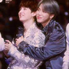 They became the first kpop group to clinch a billboard award in 2017. ï½ï½ï½ï½ï½ï½ ï½ï½ï½ï½ï½