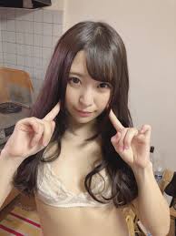 加藤ももか、大人っぽい髪型になって更に可愛くなる – AV女優2chまとめ