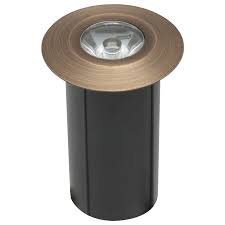 Uplighting your outdoor landscape creates depth and drama along with added security to your property at night. Dmb52 1 5w Low Voltage Led Landscape In Ground Brass Waterproof Well L Kings Outdoor Lighting