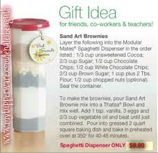 Hi Ho Hi Ho With Tupperware We Go Sand Art Brownie Mix Recipe In The Spaghetti Dispenser Only 9 00 Con Tupperware Rezepte Tupperware Geschenke Aus Der Kuche