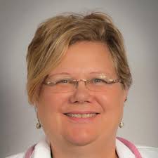 Vicki Hankins's Instagram, Twitter & Facebook