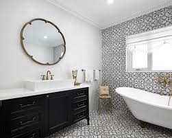 Victorian bathroom floors were usually made of wood or tiles. 25 Amazing Victorian Bathroom Ideas Make Design More Beautiful